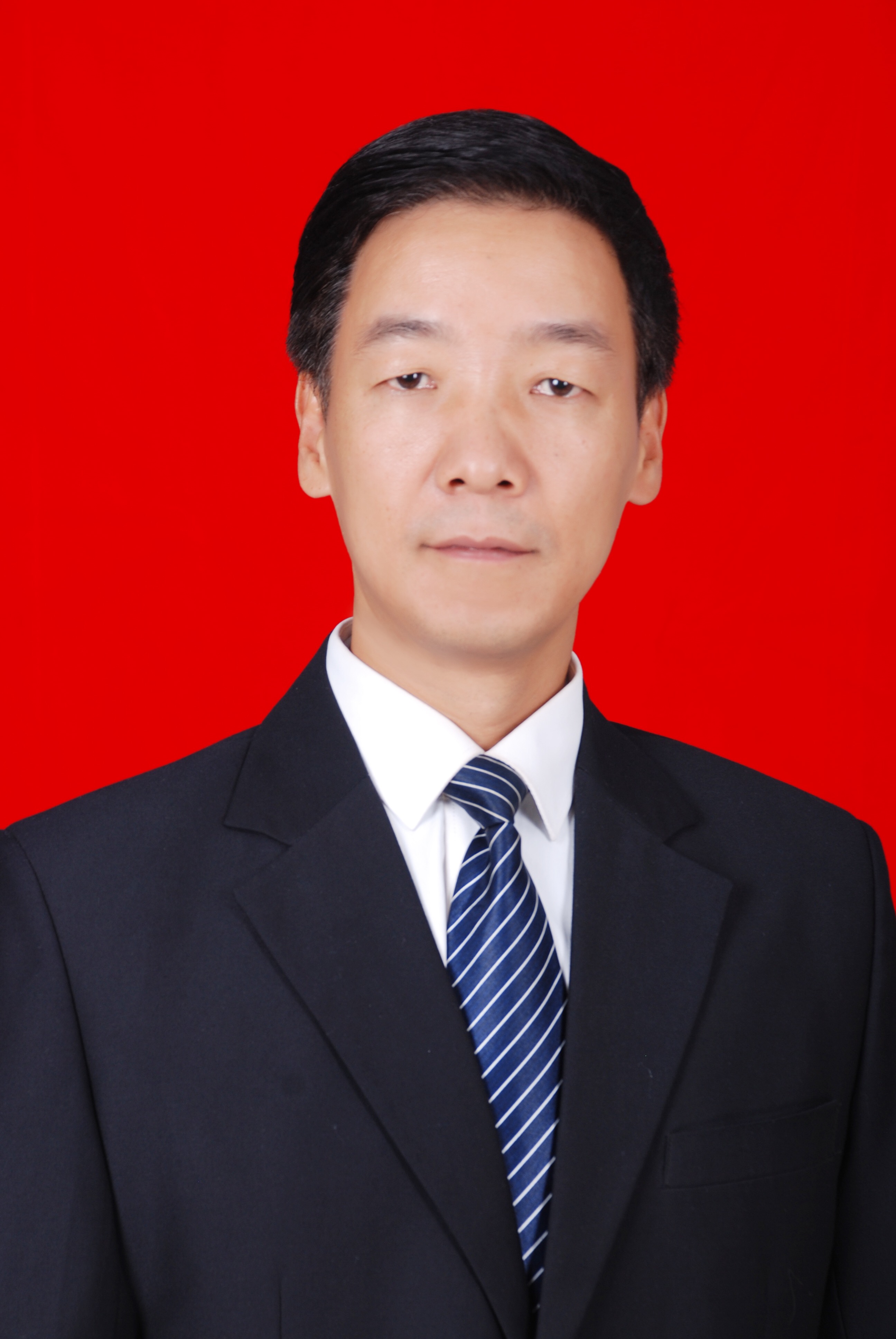 周栋