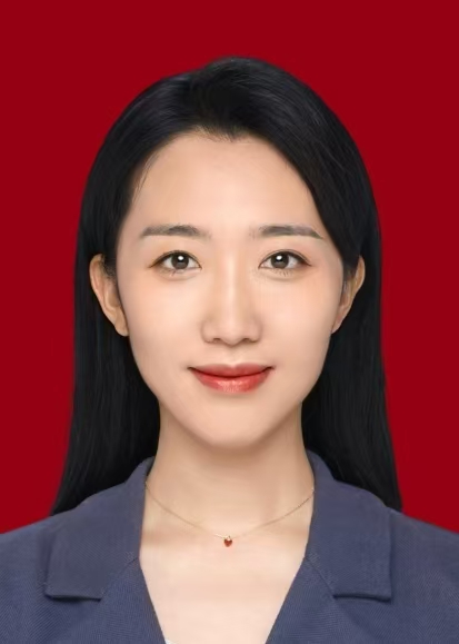 李昱卓