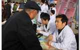 兰大二院积极参加“12320”卫生热线暨患者权益维护日大型宣传活动