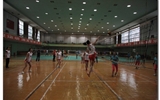 兰大二院男女排球队在兰州大学第十八届教职工排球比赛中喜获佳绩