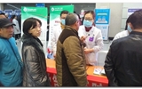 兰大二院耳鼻喉科举行“爱耳日”义诊活动