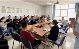 让信任在交流中升温——开展有效医患沟通座谈会，共筑和谐医患关系